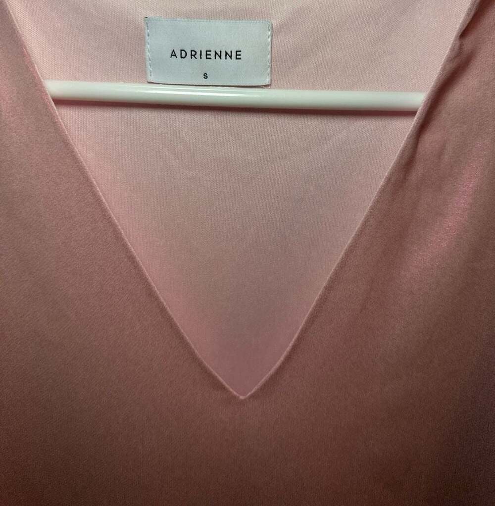 Adrienne Women's Metallic Pink V-Neck Blouse with Balloon Sleeves - Picture 3 of 6